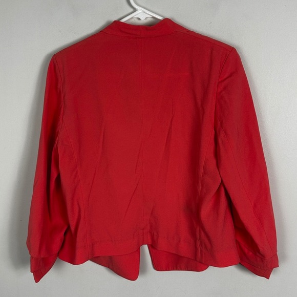 Aritzia Babaton Power Waist Blazer Jacket Coral Peach Sz 8 Style 68192 Cropped - Picture 13 of 16